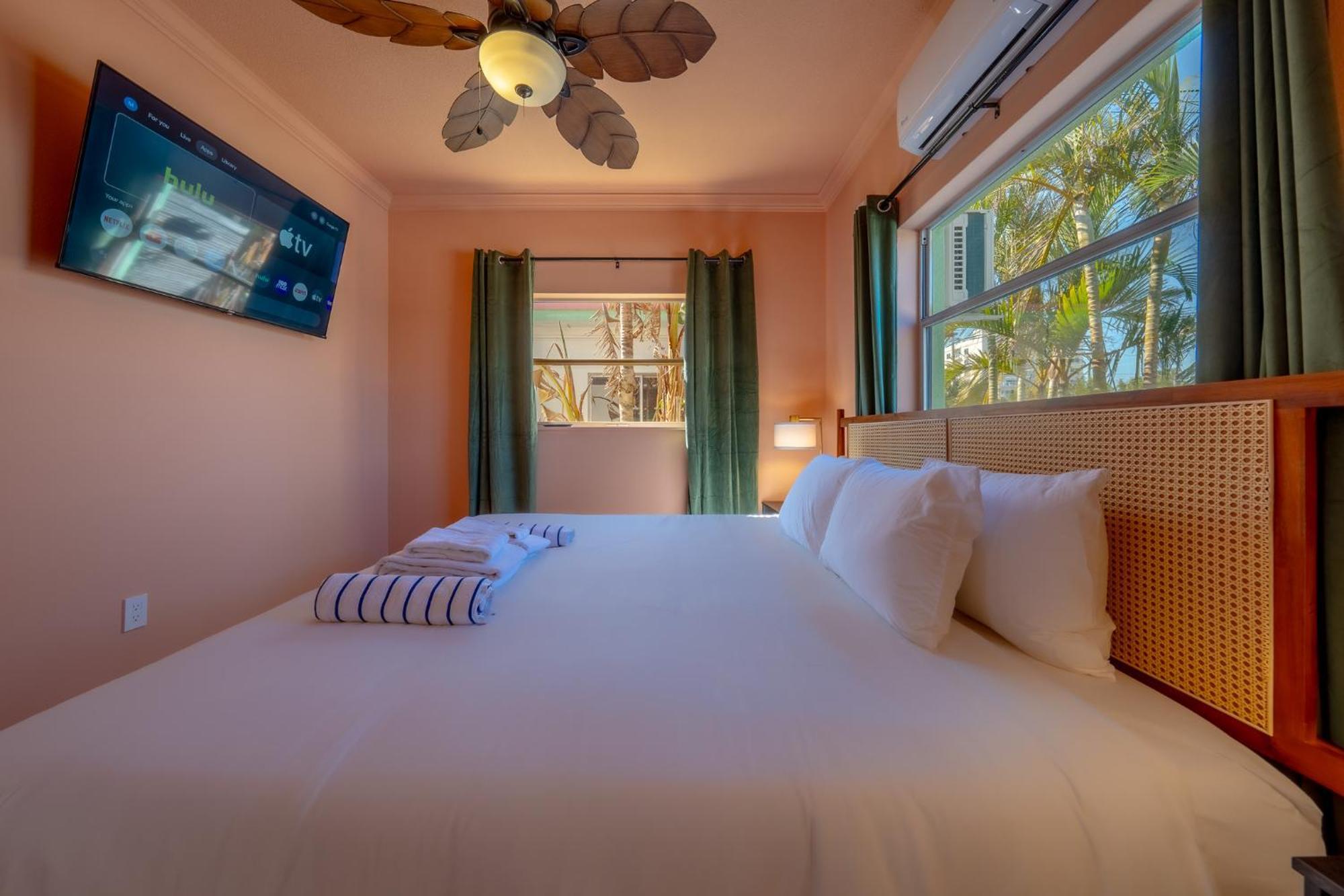 Monaco Vacation Rentals Clearwater Beach Exterior foto